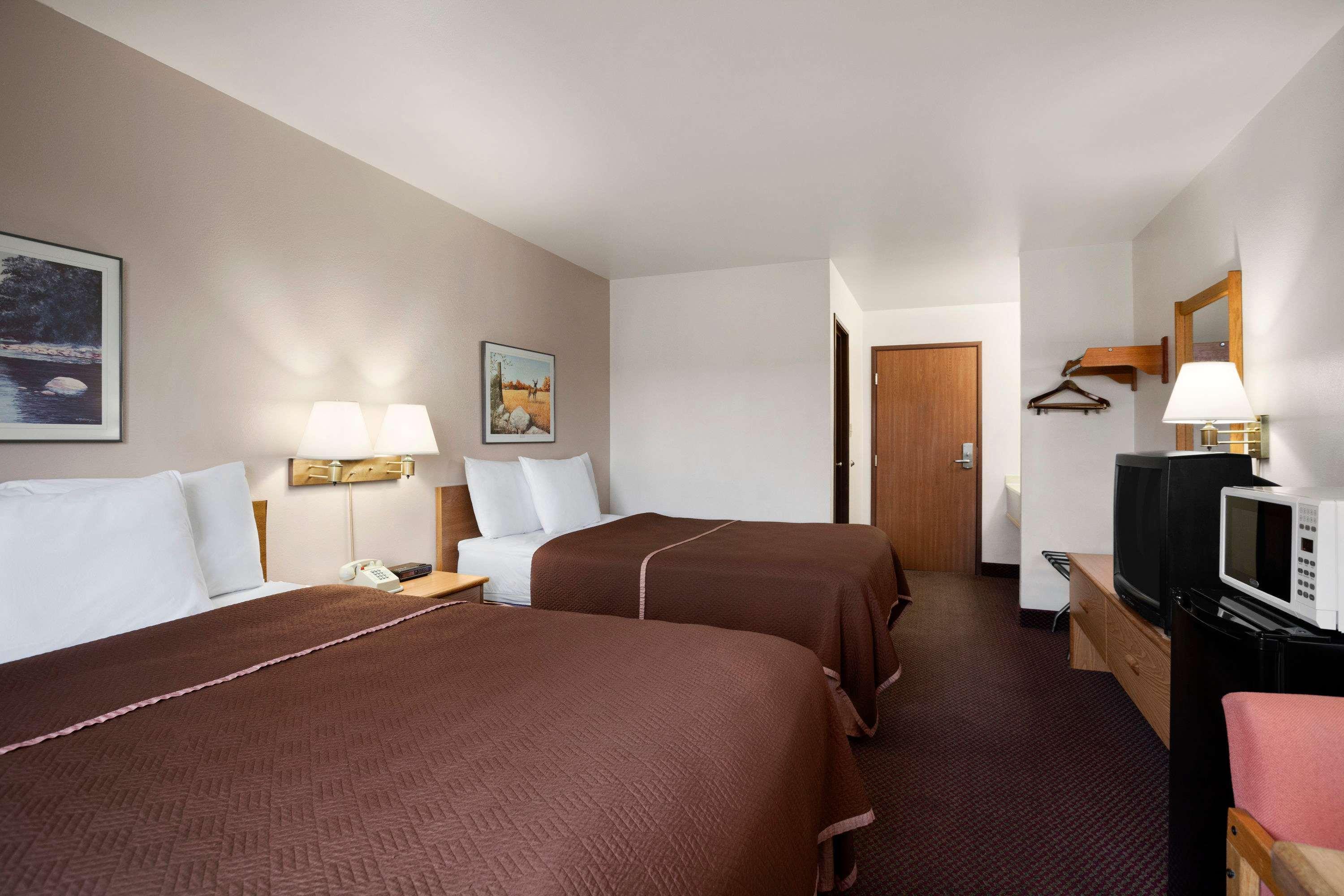 Travelodge By Wyndham Elko Nv Ngoại thất bức ảnh