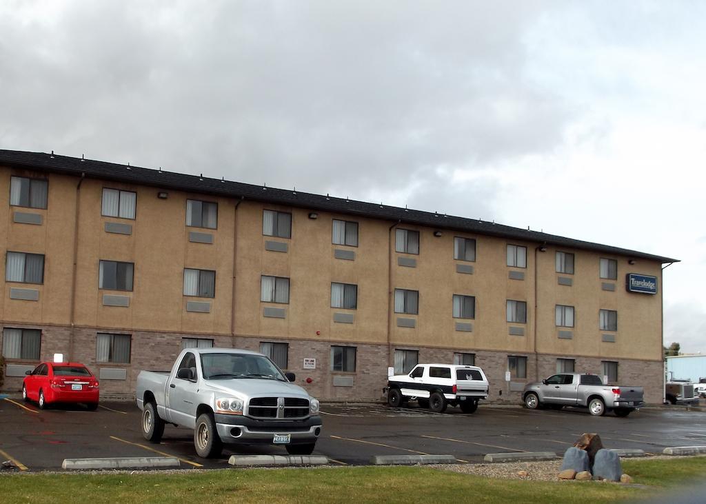 Travelodge By Wyndham Elko Nv Ngoại thất bức ảnh