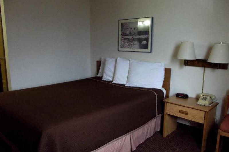 Travelodge By Wyndham Elko Nv Ngoại thất bức ảnh
