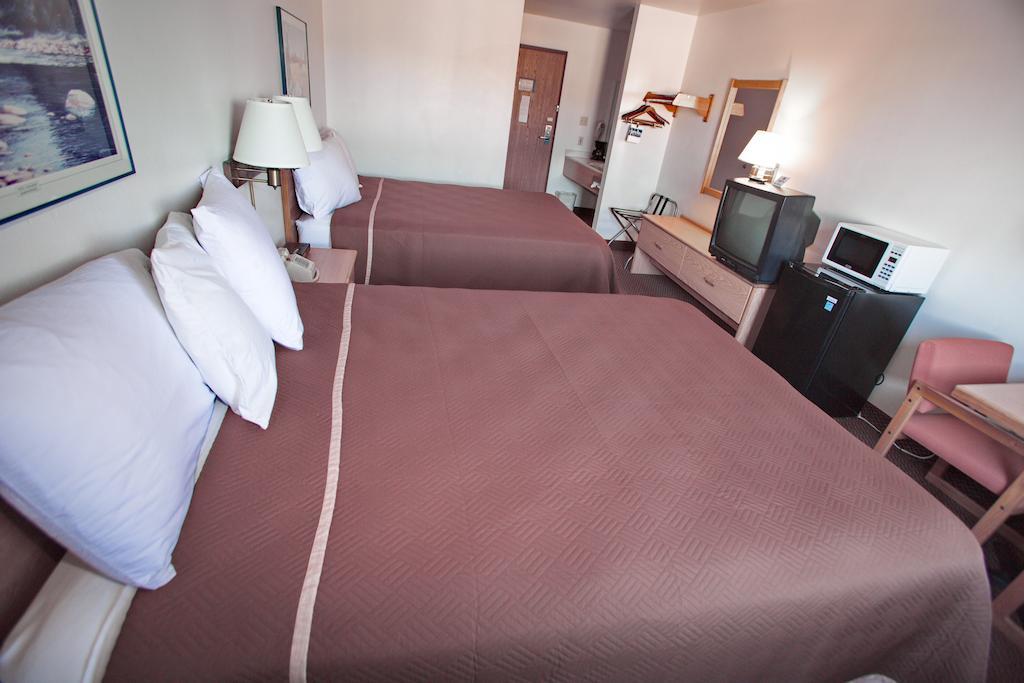 Travelodge By Wyndham Elko Nv Ngoại thất bức ảnh